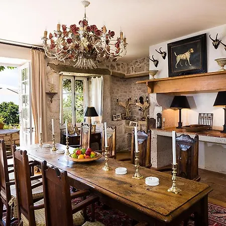 Sleeps 12 Lauzerte