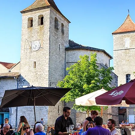 Vila Sleeps 12 Lauzerte