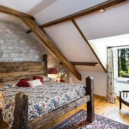 Sleeps 12 Vila *